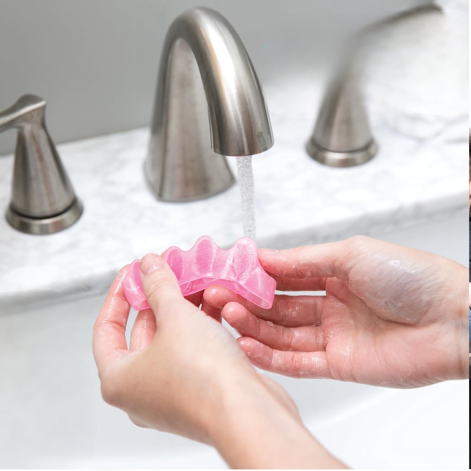 Lightvael Fascia Realesers